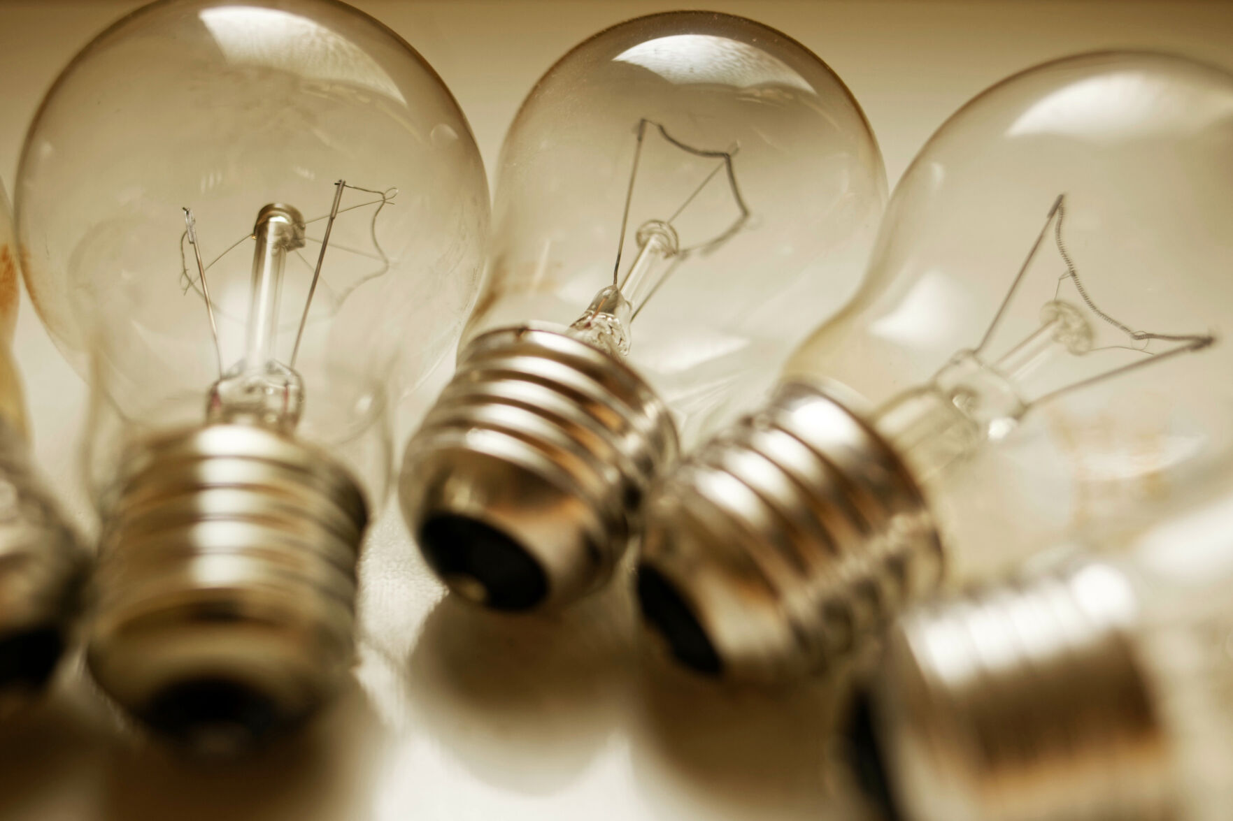 Biden flips the switch on Trump's incandescent light bulb plan